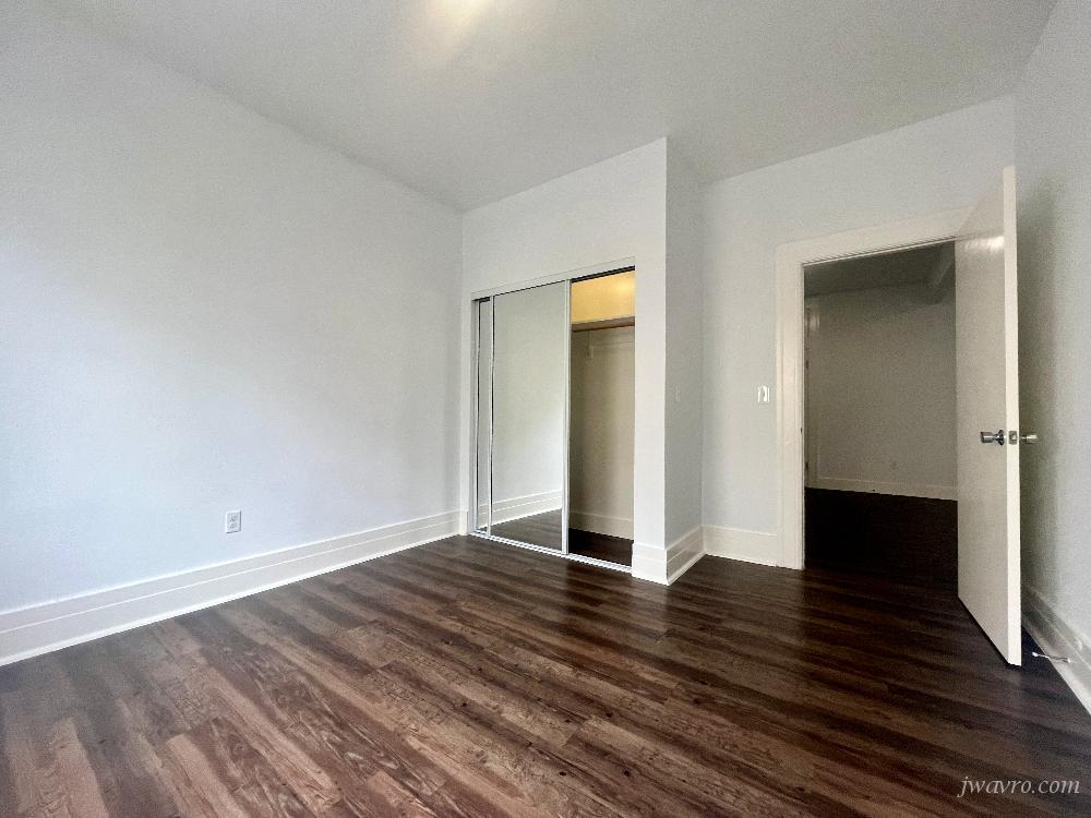 Van Ness Avenue & Green - Photo 4 of 9