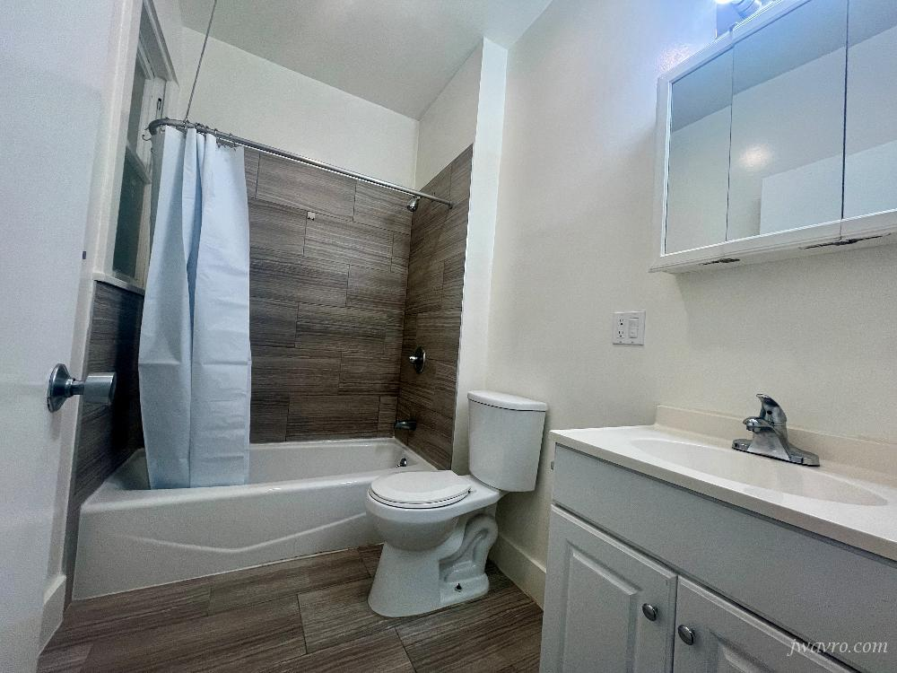 Van Ness Avenue & Green - Photo 7 of 9