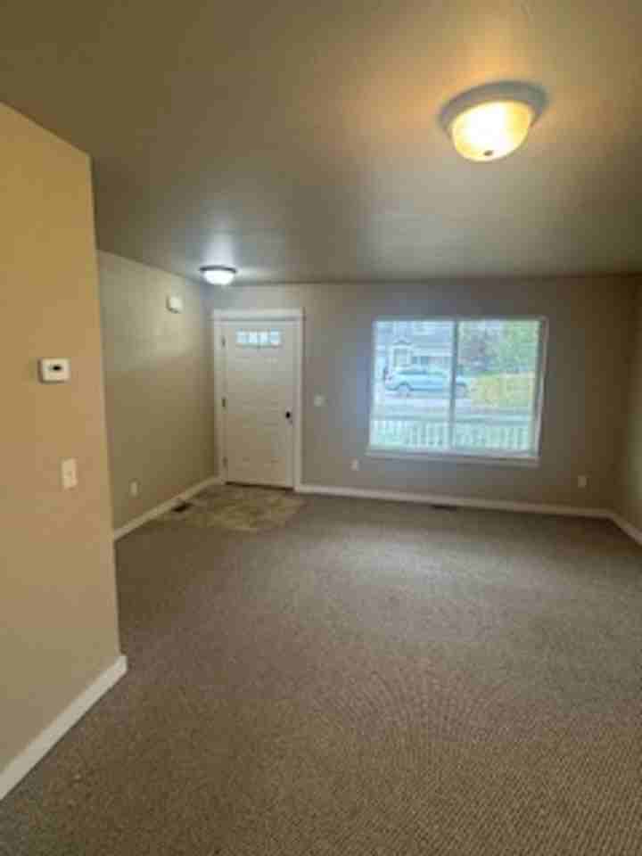 152 Covey Ct #D - Photo 3 of 26