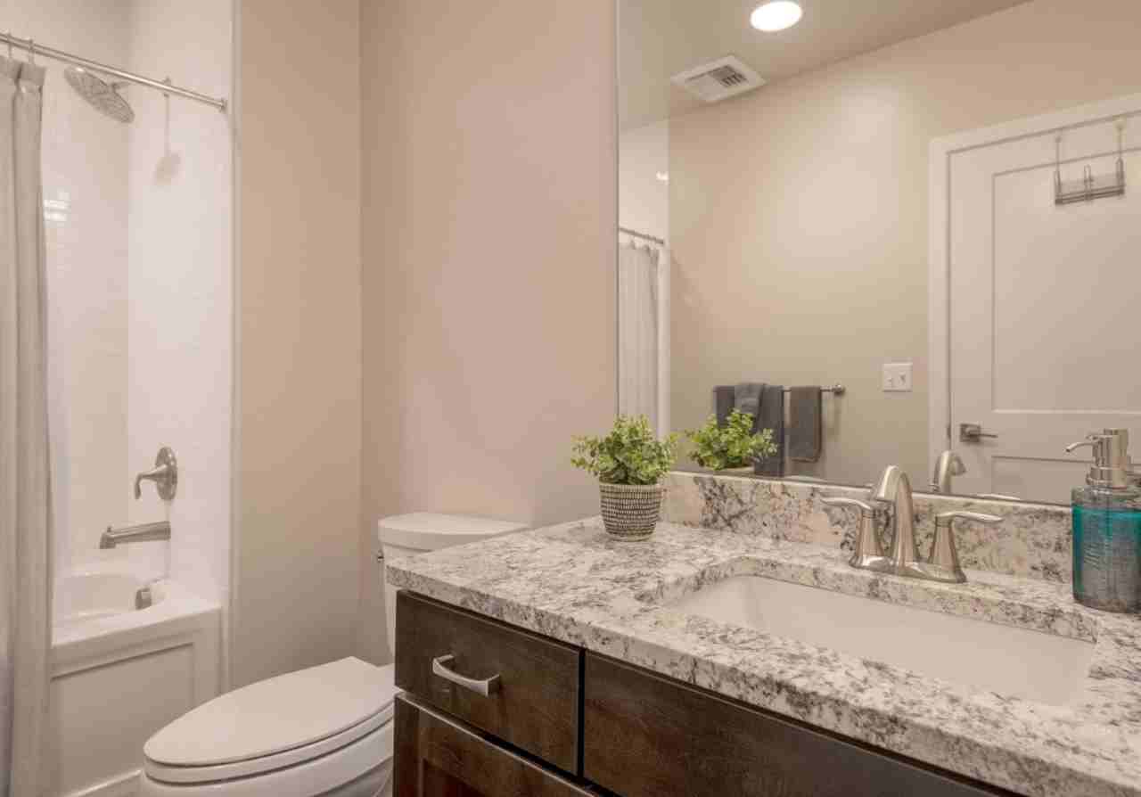 945 Wyoming St #106 - Photo 4 of 9