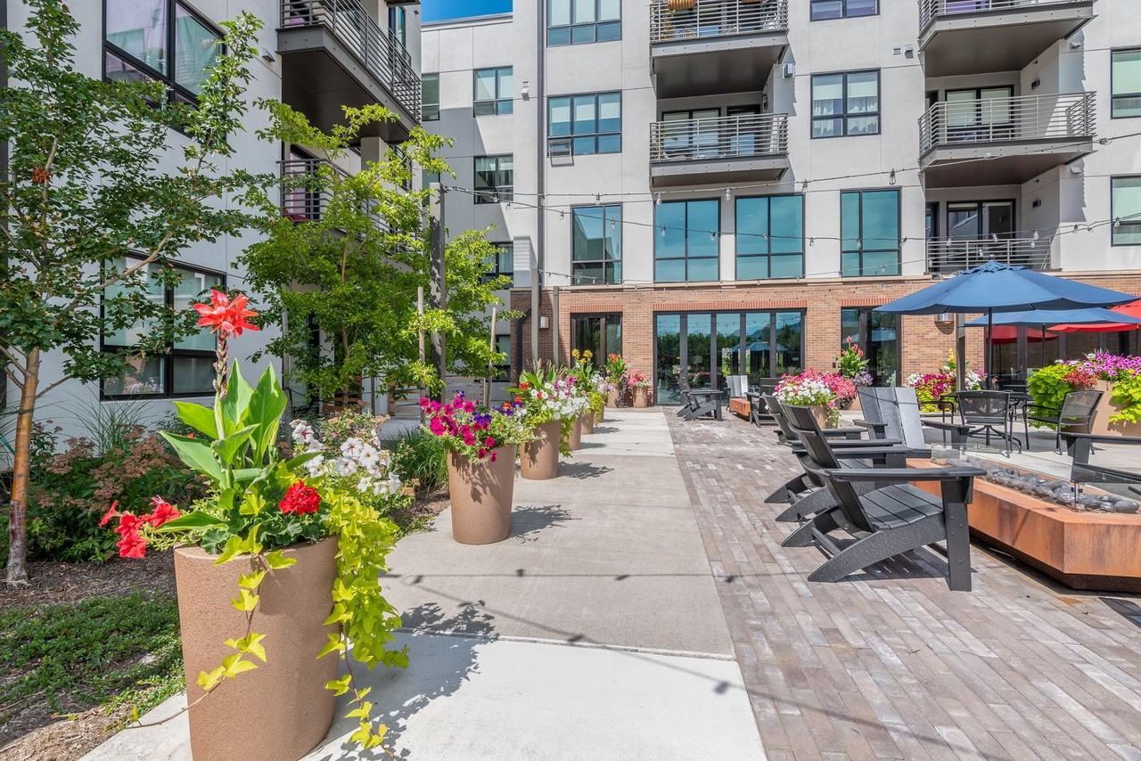 945 Wyoming St #106 - Photo 7 of 9