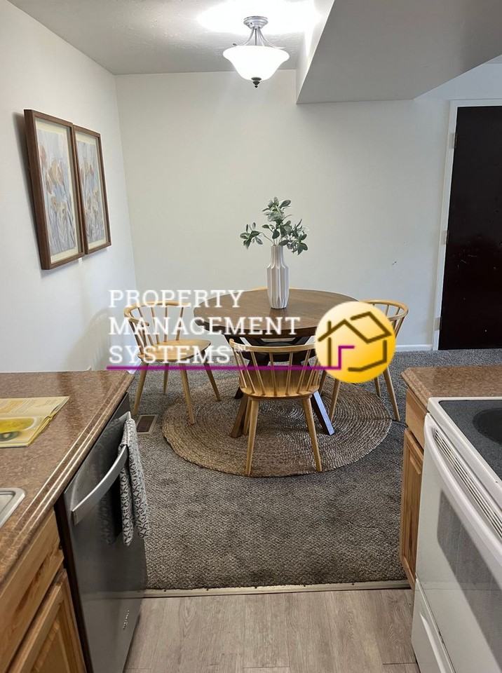 3198 South 300 East #13 - Photo 5 of 16