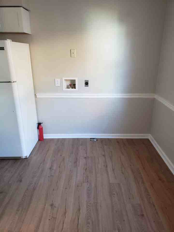 4th Bay - Photo 4 of 50