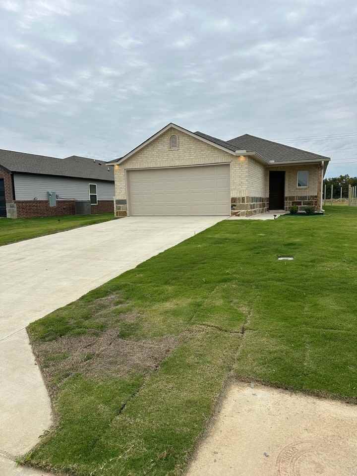 5809 Boone St - Photo 4 of 23