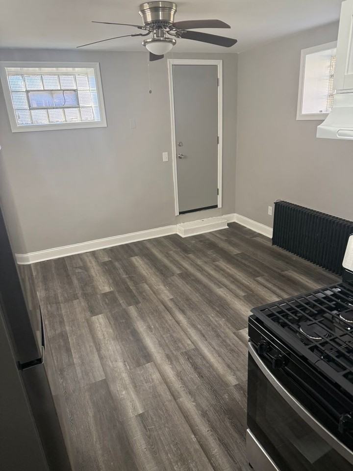 Kennedy Court - Photo 6 of 9