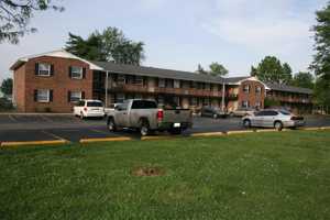 featured image of 4002 Carpenter Dr