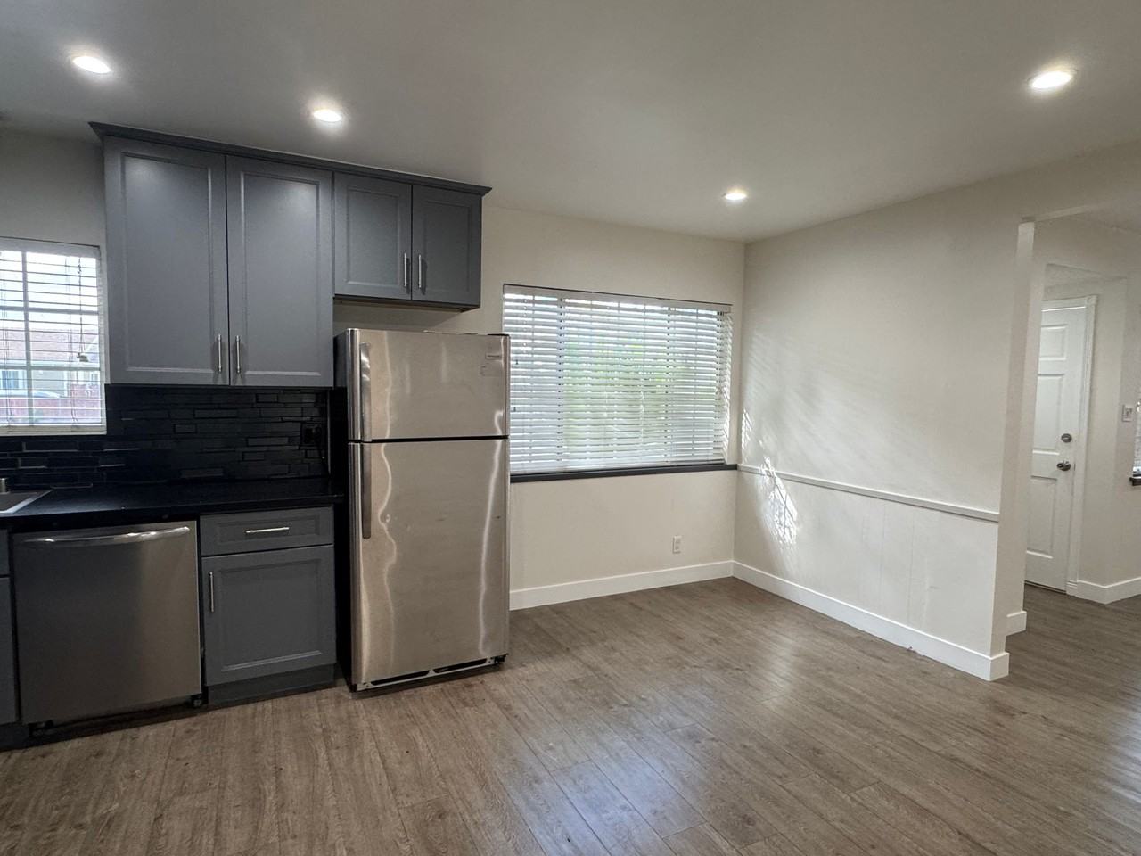 136th 4359 Apartments - Photo 7 of 15