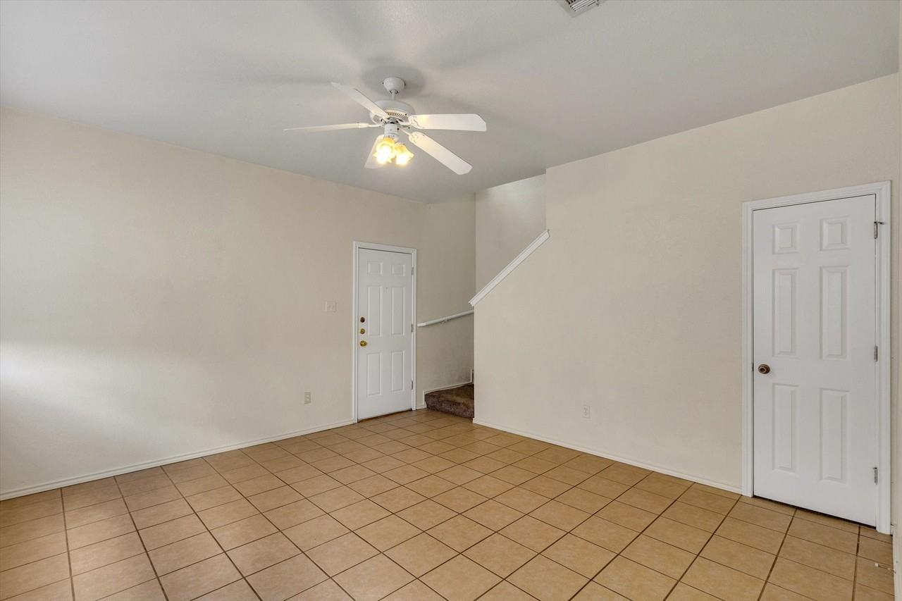 885 Sagewood Trail - Photo 5 of 27