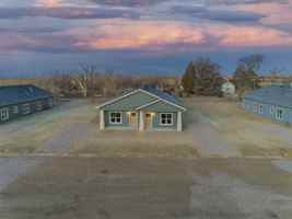 featured image of 37 5th St