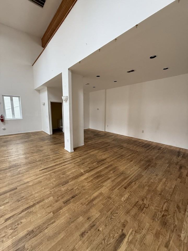 427-429MLK DR / Majed Rafeh - Photo 4 of 11