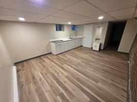 featured image of 523 W 9th St