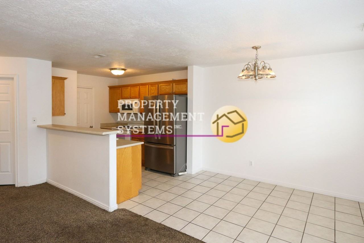 10505 S Sage Flats Way - Photo 2 of 22