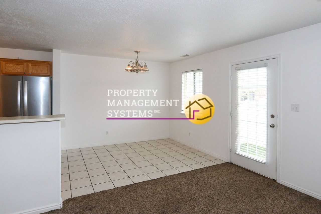 10505 S Sage Flats Way - Photo 5 of 22