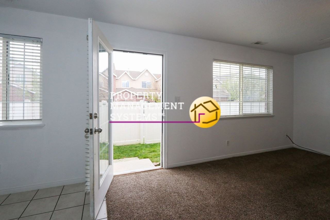 10505 S Sage Flats Way - Photo 6 of 22