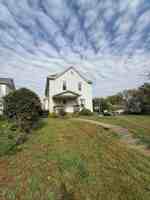 featured image of 3823 Ridge Ave