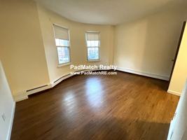 featured image of 50 S Huntington Ave #1