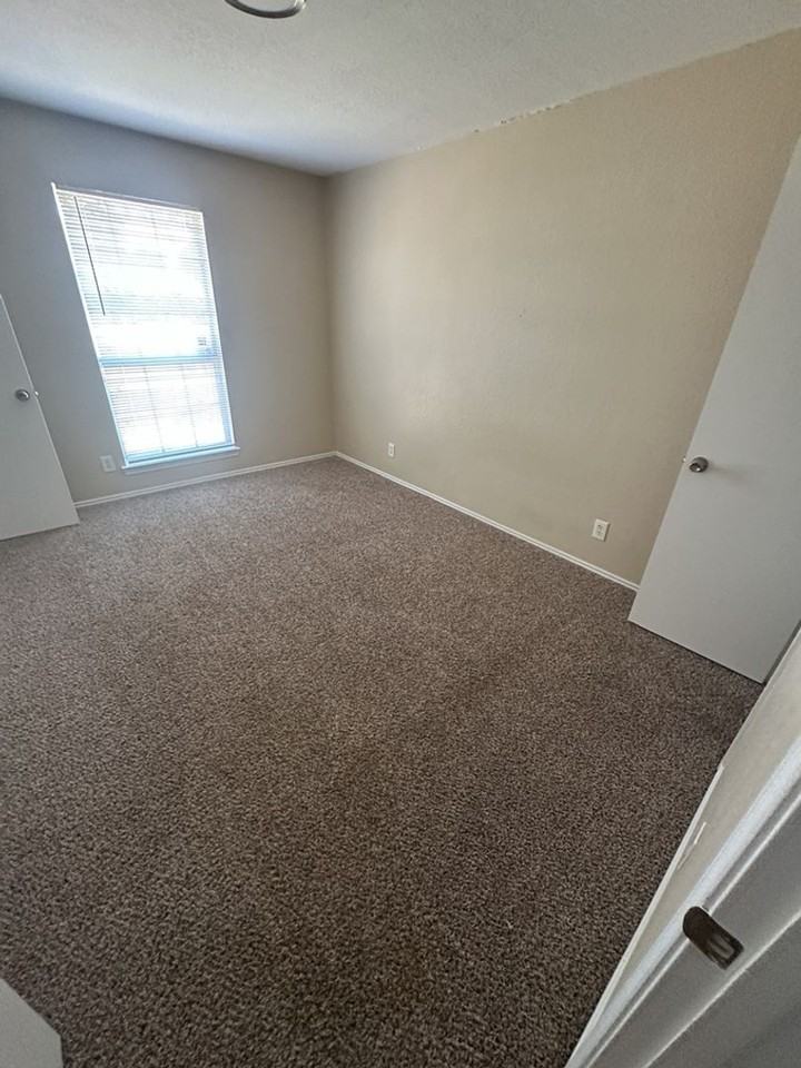 4606 Ridgehaven Dr - Photo 5 of 15