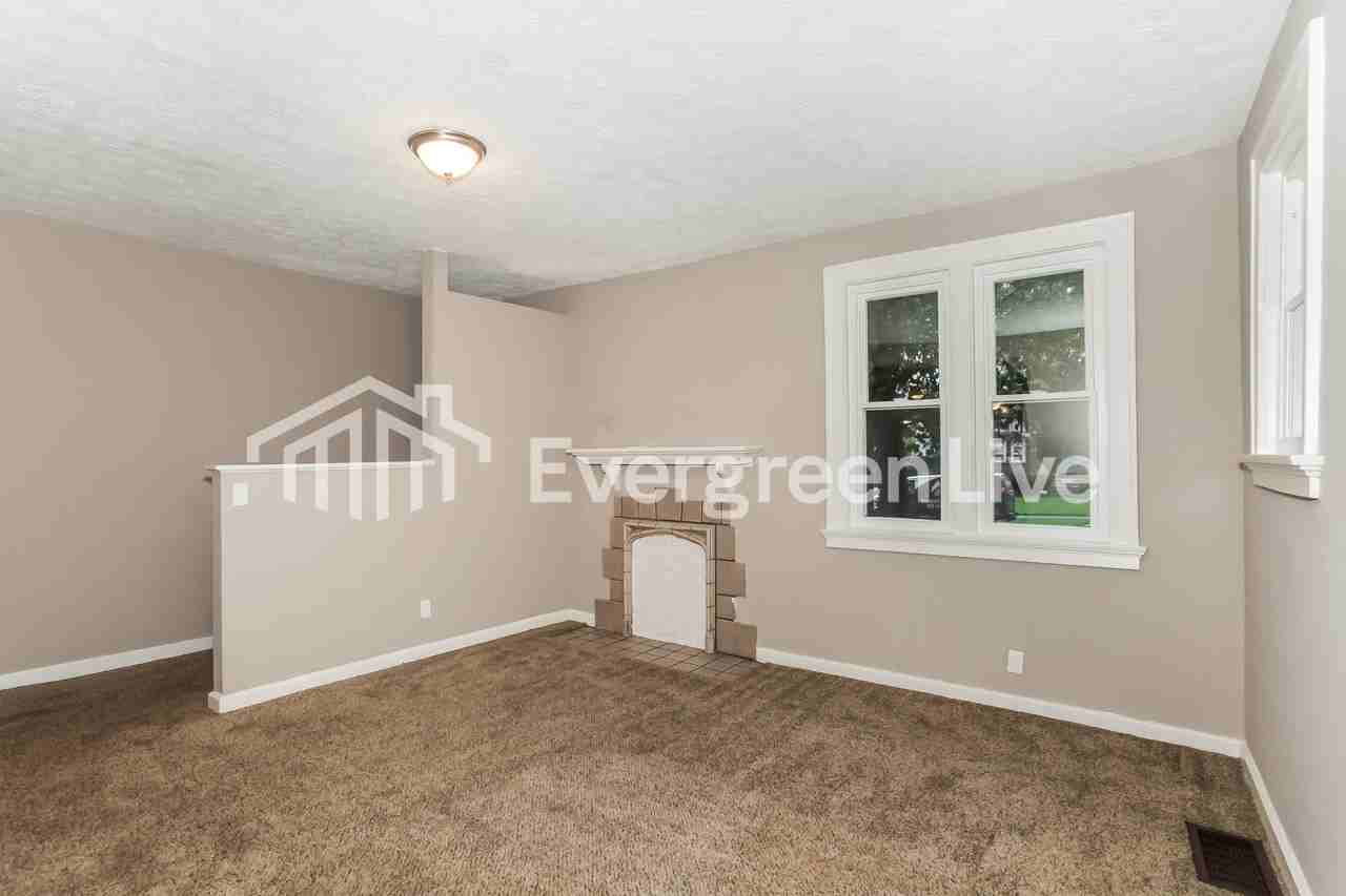 5031 Casa Loma Blvd - Photo 4 of 15