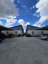 1606 Playa Dr #4 - Photo 1 of 1