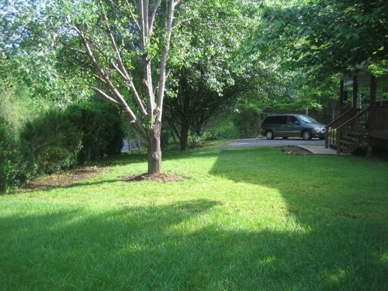 147 Old Settlement Rd - Photo 3 of 12