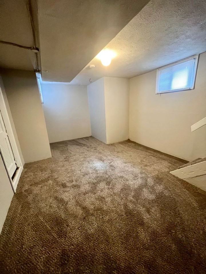 1112 N 50th Ave - Photo 7 of 20