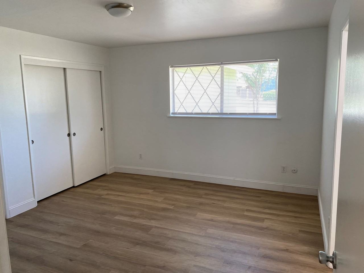 5813 Carissa Ave - Photo 4 of 6