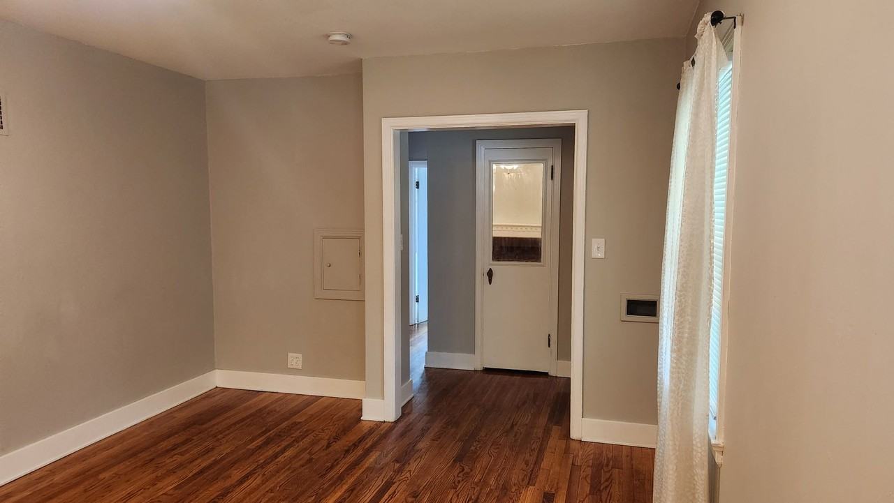 716 Bertrand St - Photo 7 of 15