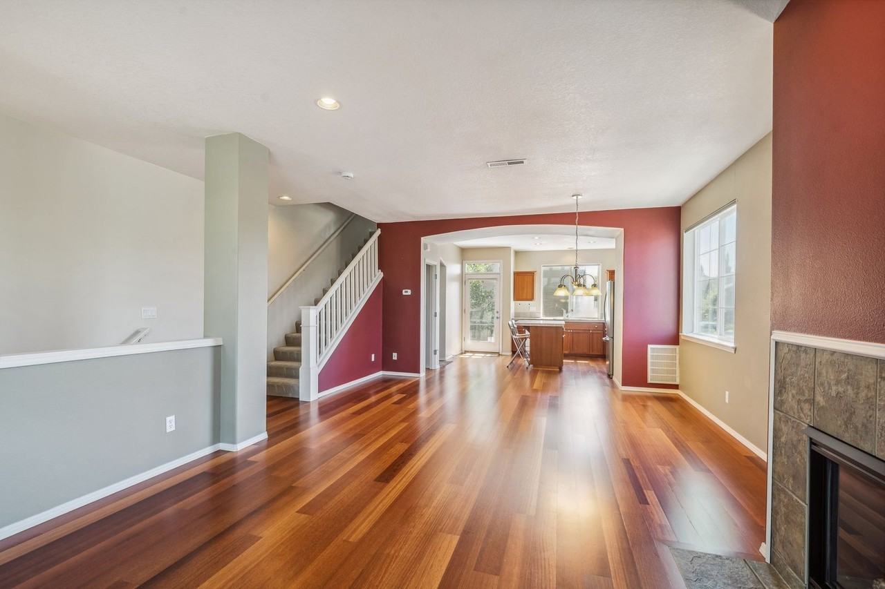 16884 Nw Shadow Hills Ln - Photo 7 of 32