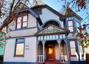 1030 West Apartments: Two, Four, & Five Bedrooms Near USC Campus! - Photo 1 of 1