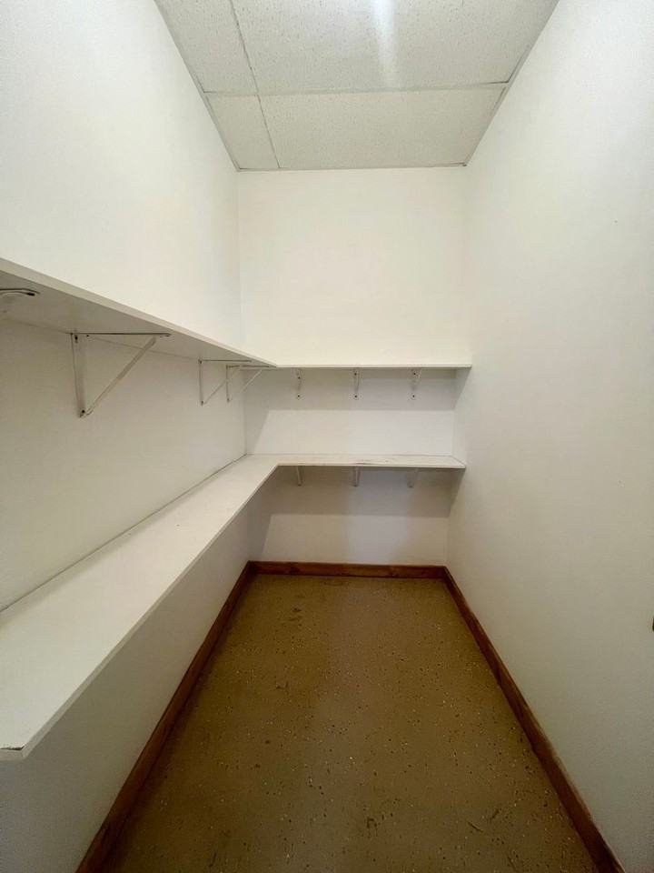 529 S. 5th st. - Photo 3 of 12