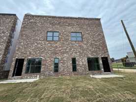 321 Houghton St - Photo 1 of 1