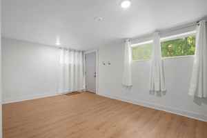 featured image of 136 Locust St