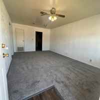 featured image of 716 Highland Dr #104