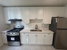 1185k - Photo 1 of 1