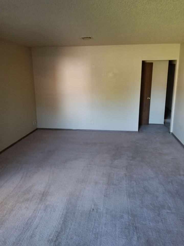 8404 S Camay Ave - Photo 5 of 5