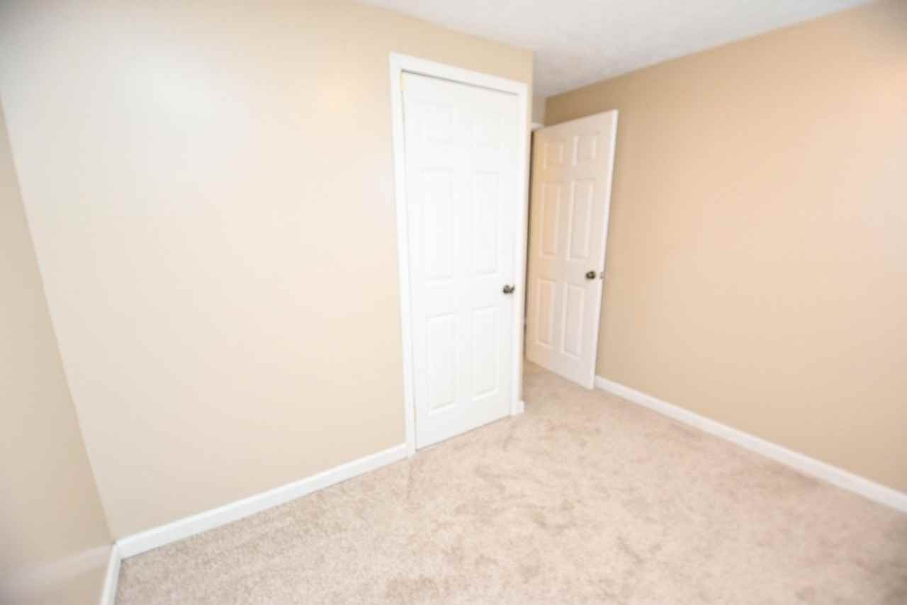 820 Lancaster Dr - Photo 6 of 14