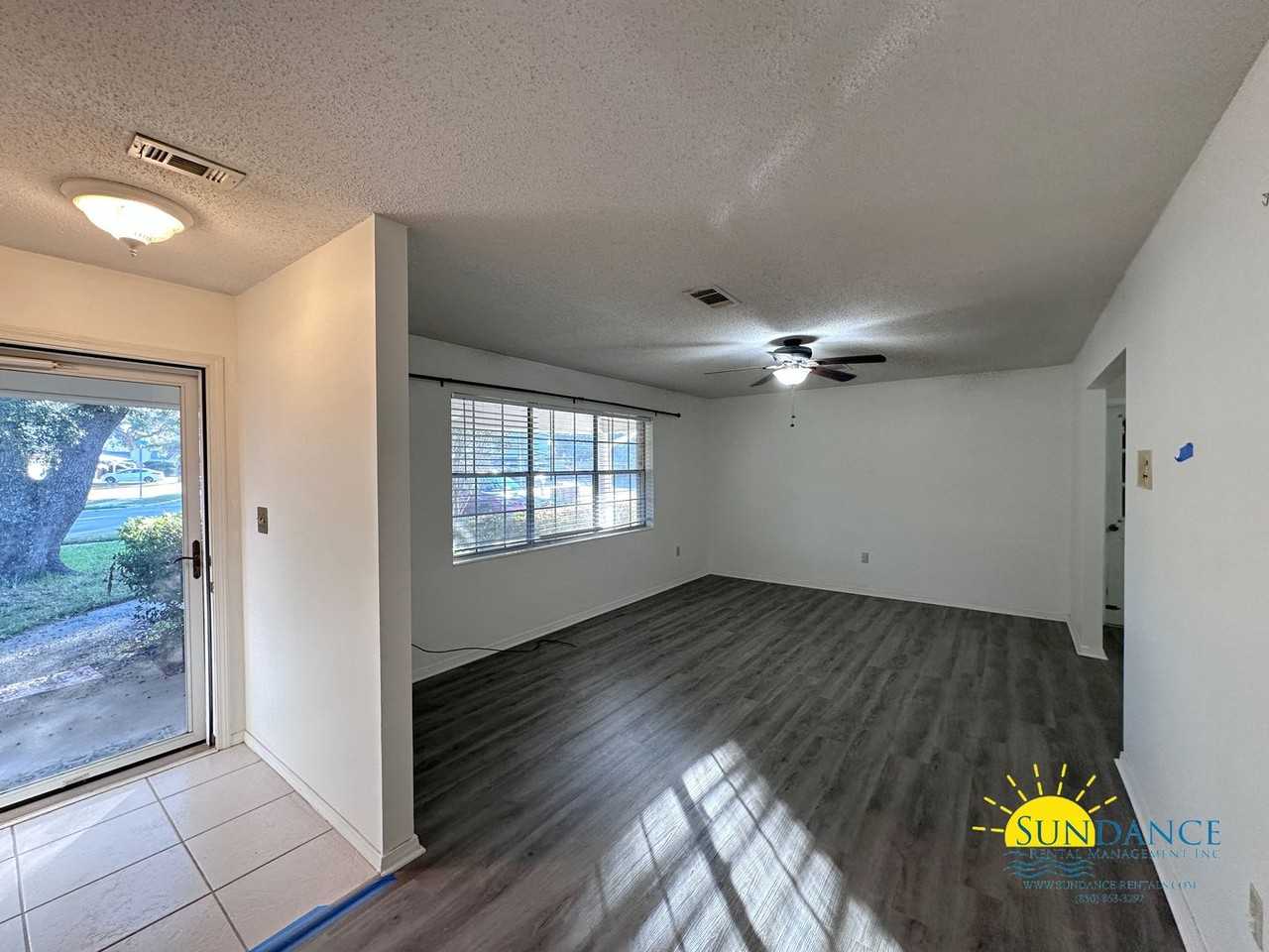 312 Jonquil Avenue Northwest - Photo 2 of 24