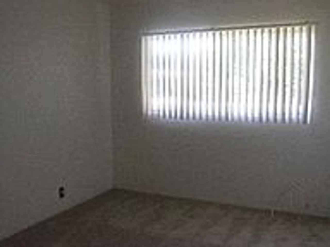 1602 East Williams Street - Photo 6 of 16