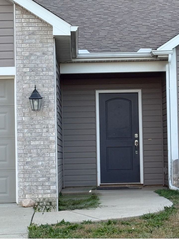 3209 Jasmine Court - Photo 2 of 16