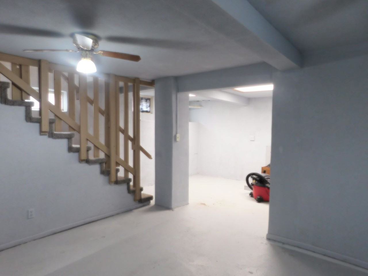 122 N High St - Photo 3 of 34