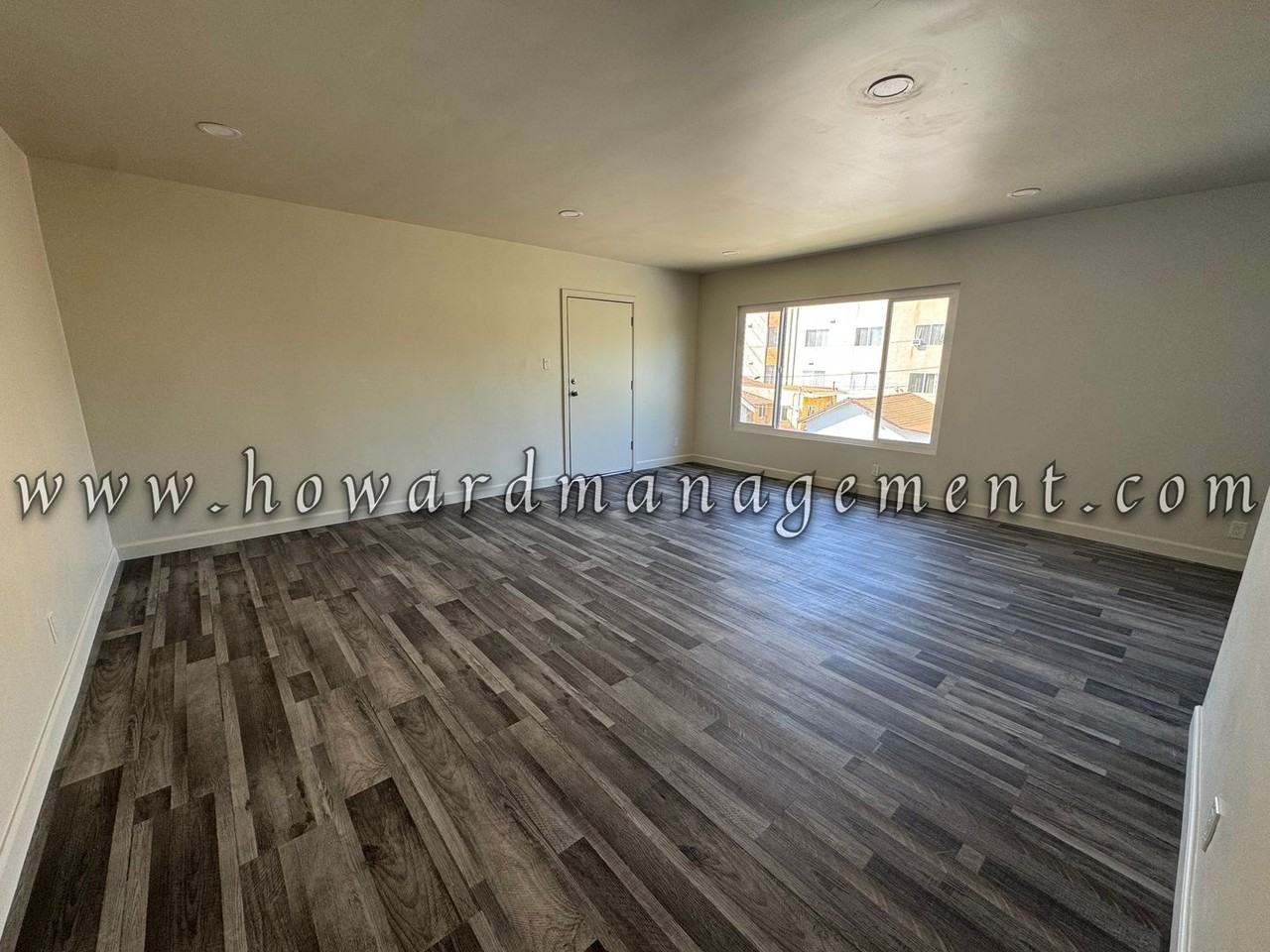 4240 S Centinela Ave - Photo 5 of 19