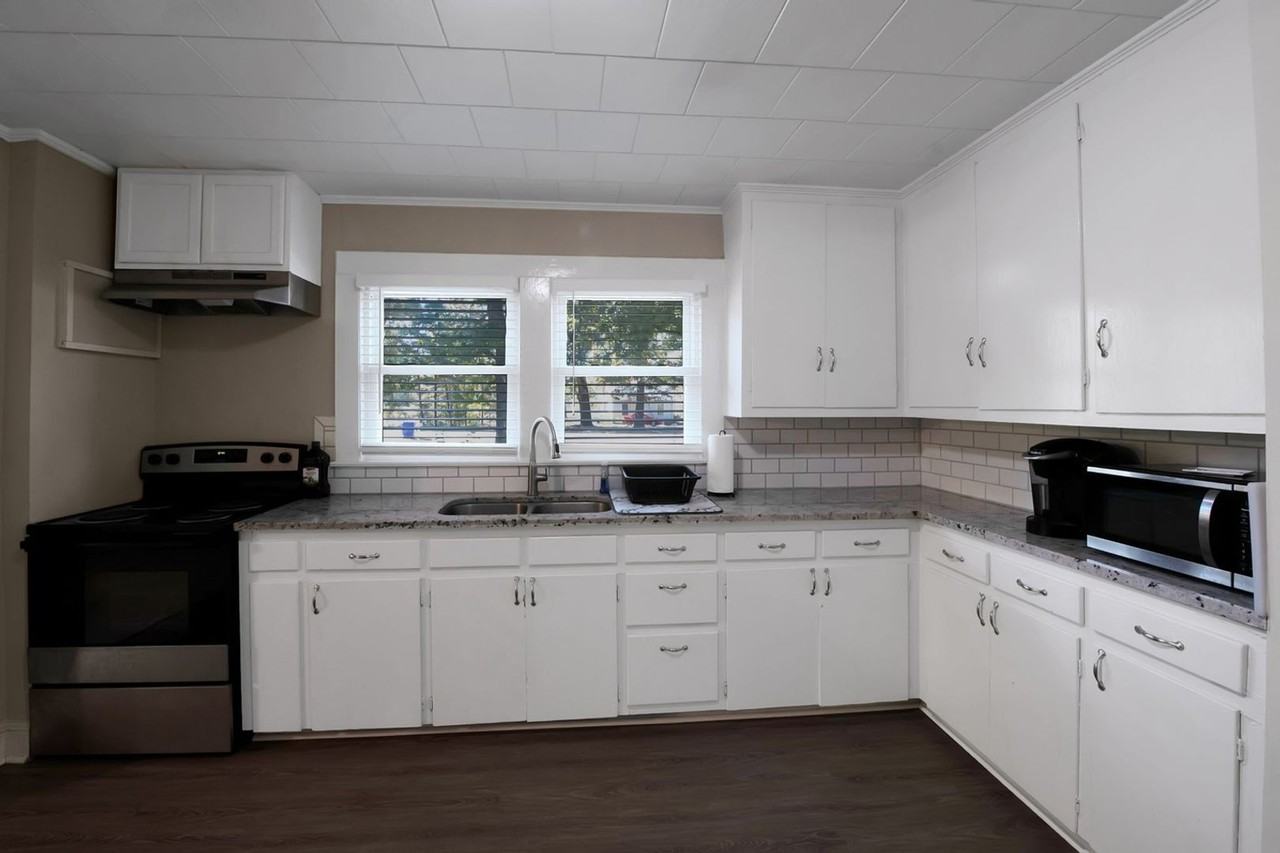 3666 Old 421 Rd - Photo 2 of 29