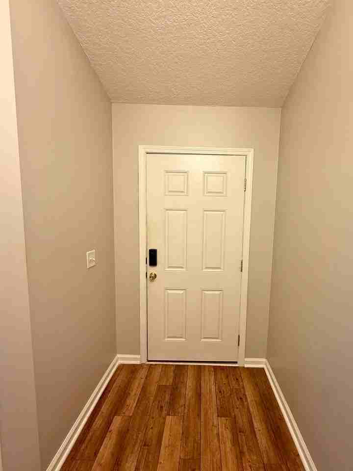 122 Royal Acres Cir - Photo 2 of 27