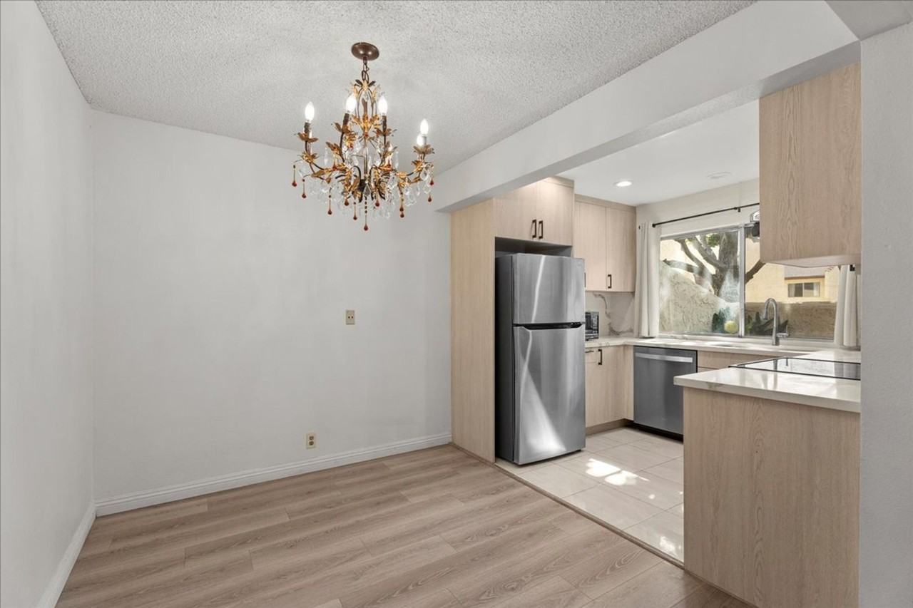 1849 Delta Ave - Photo 3 of 18