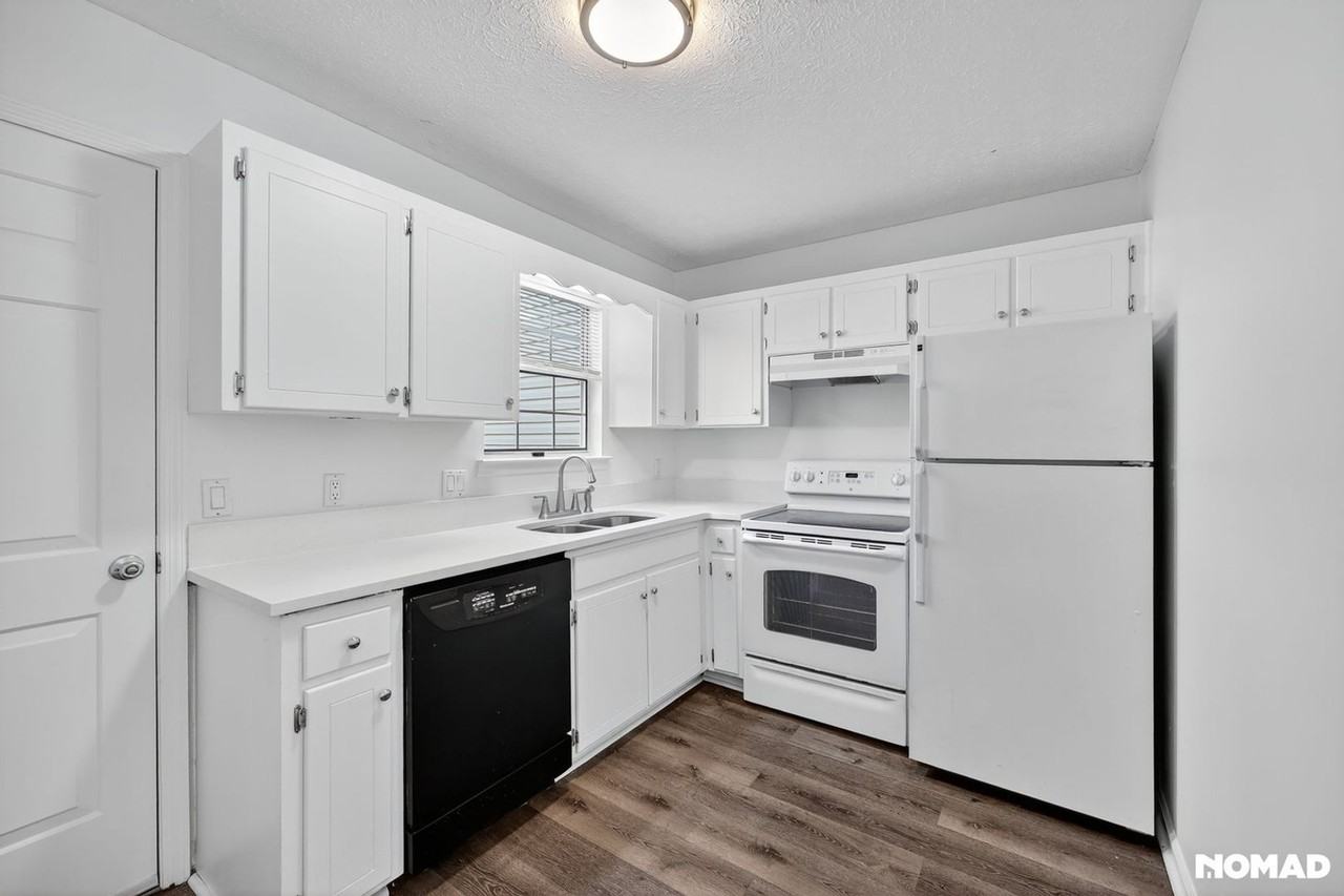 288 Donna Drive - Photo 6 of 41