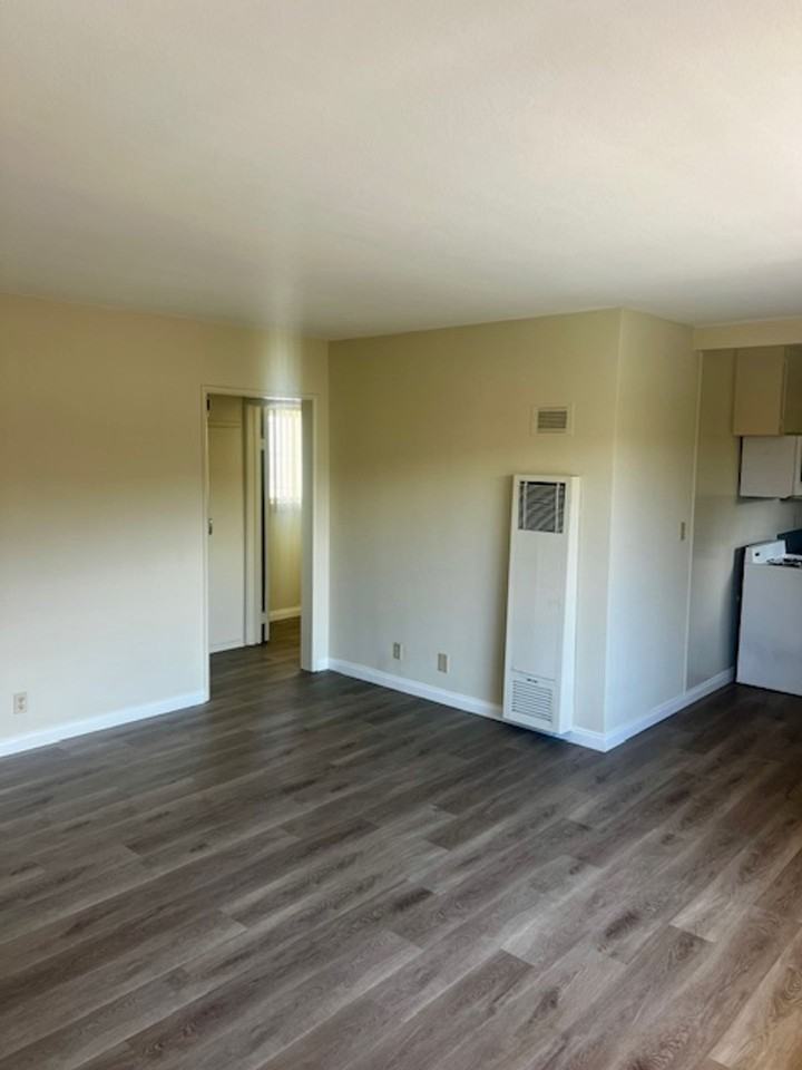 Boynton - Photo 7 of 13