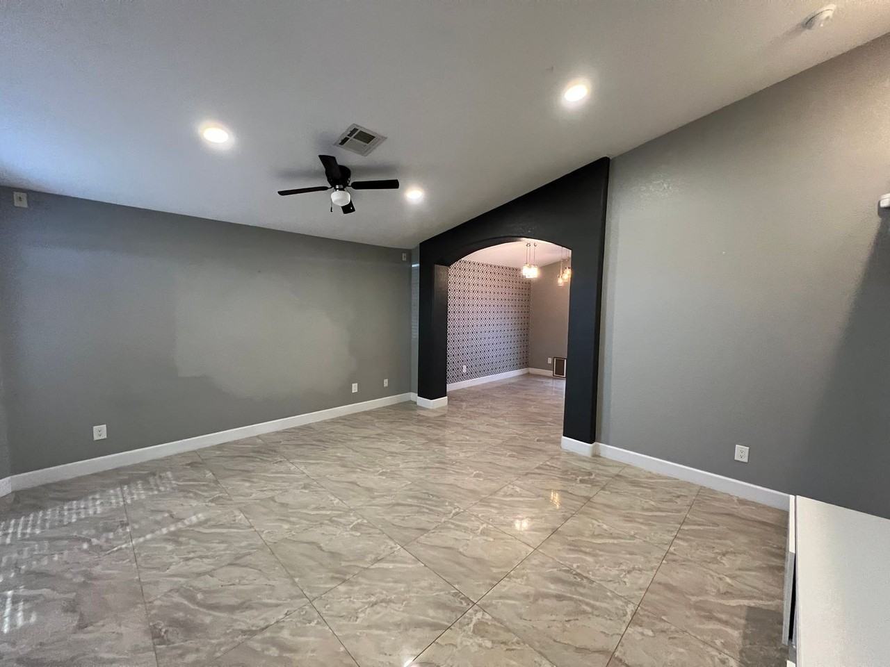 9638 E 37th Pl - Photo 2 of 30