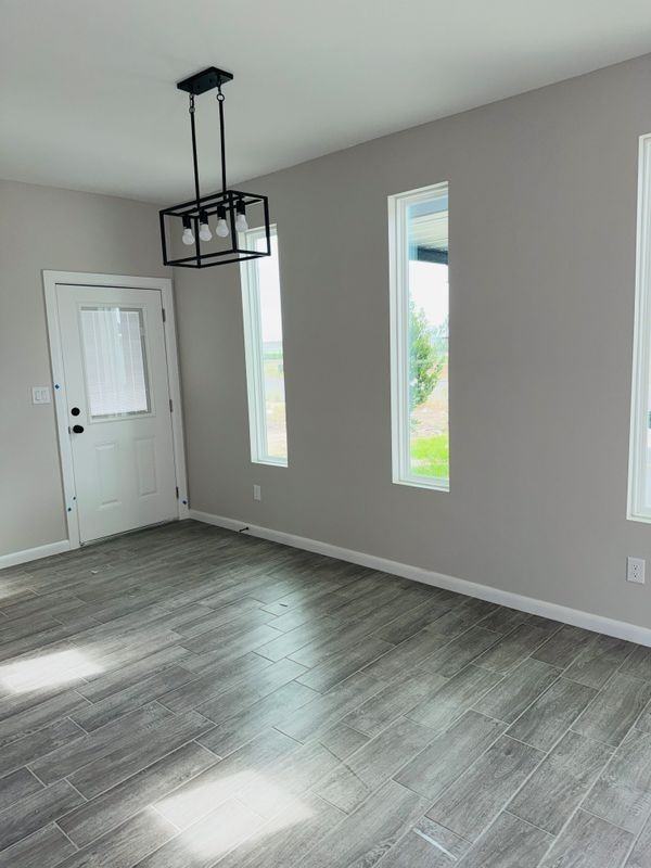 701 N Onyx Ave ##1 - Photo 3 of 8