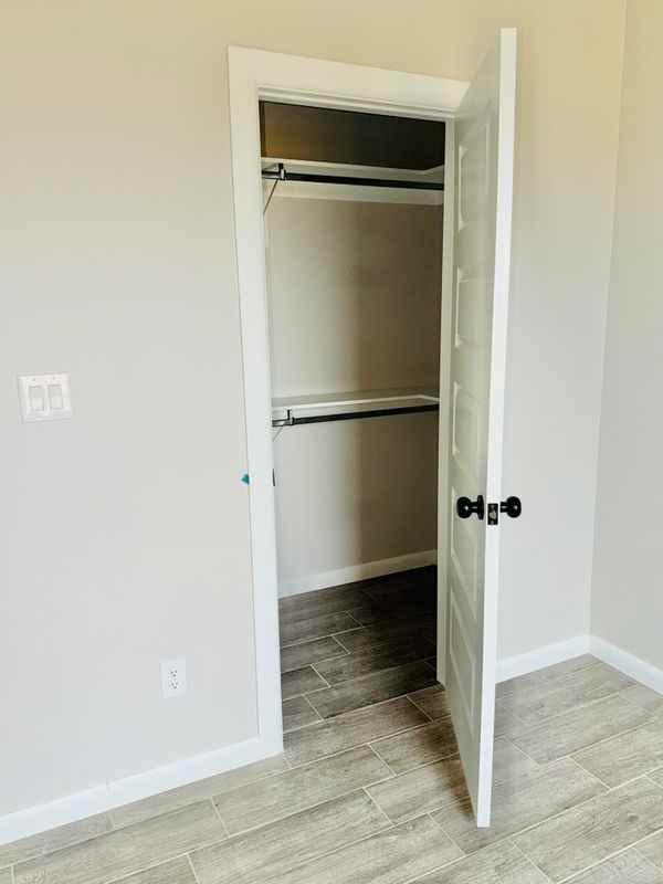 701 N Onyx Ave ##1 - Photo 4 of 8