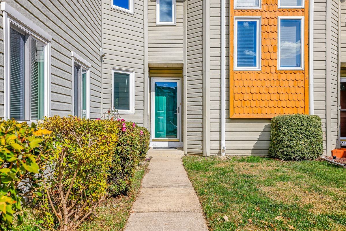 363 Chickory Way - Photo 2 of 15